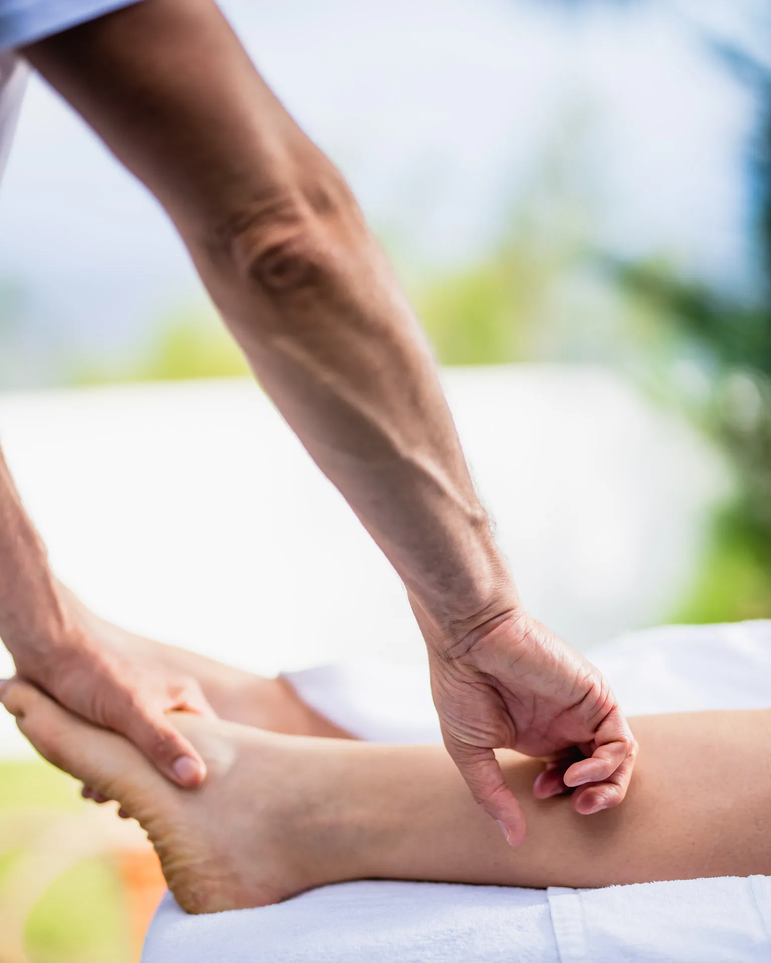 DEEP TISSUE MASSAGE Tenerife sur